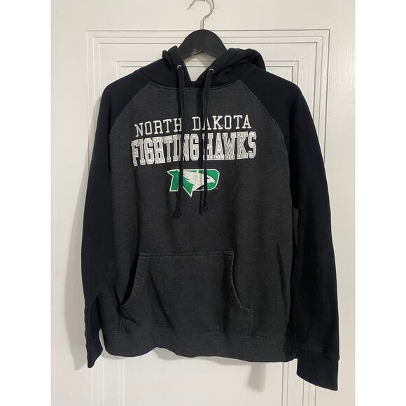 University of North Dakota Fighting Hawks Hoodie Size Small - Picture 1 of 4